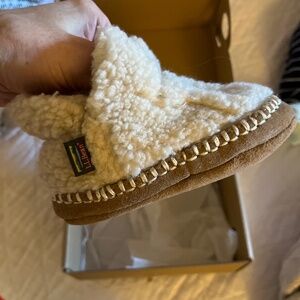 LL bean cozy slipper bootie 5/6